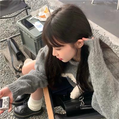 报告夫人，总裁又去打杂了